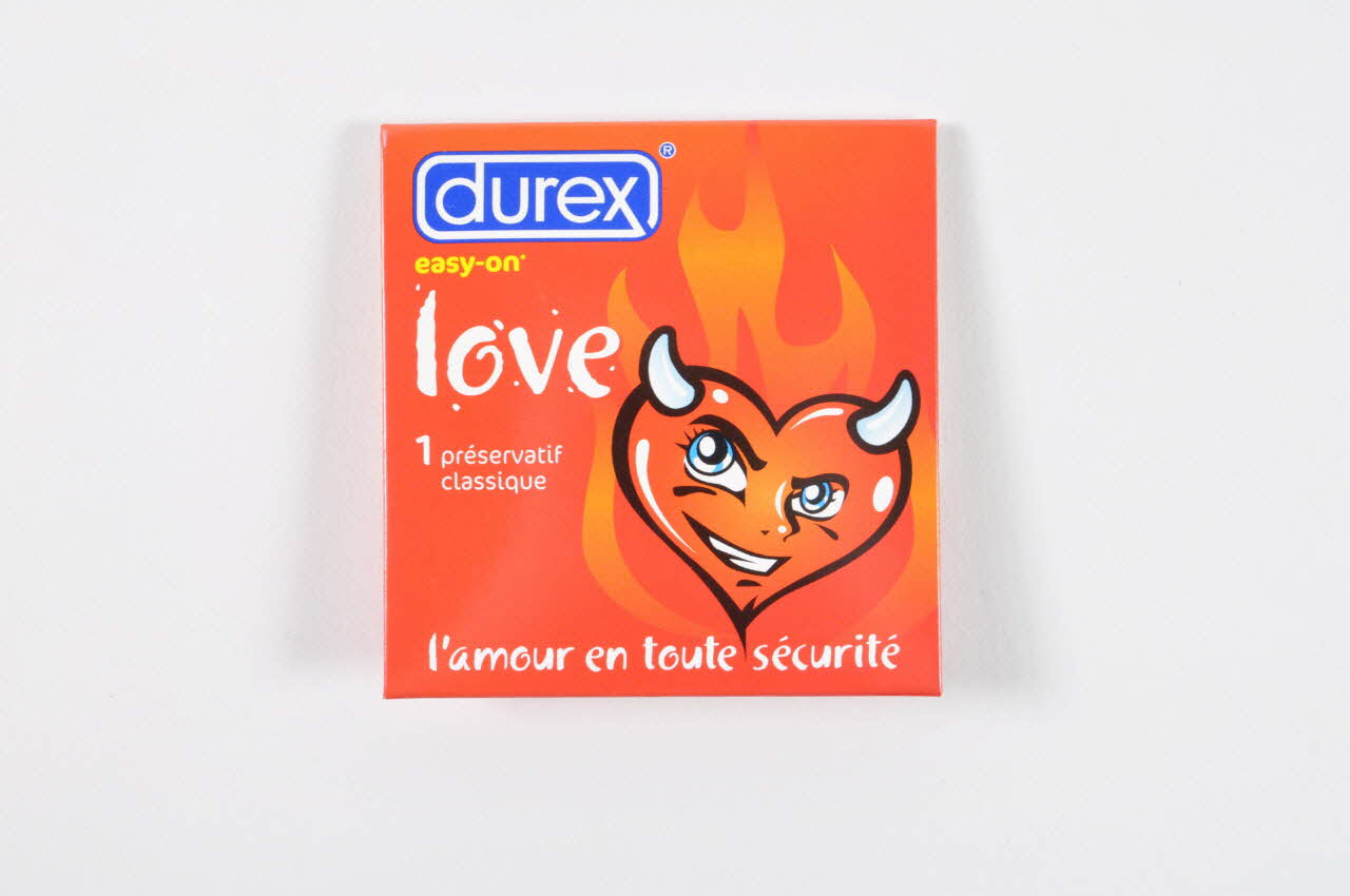 Durex Enveloppe de préservatif "Love" France 2007 2007.77.68.1-2 Photo Mucem