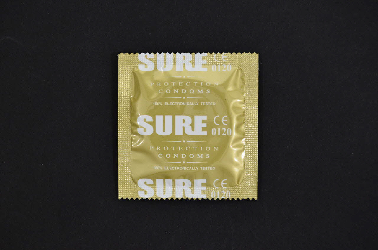 Sure Préservatif "SURE" France 2007 2007.77.69 Photo Mucem
