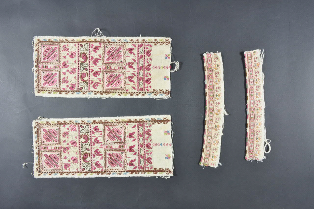 BRODERIE DE MANCHE DMH1955.82.24.1-4 Photo Mucem