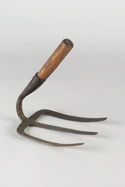 GRAPPIN A VENDANGE Bourgogne, France 1890 1946.10.106 Photo