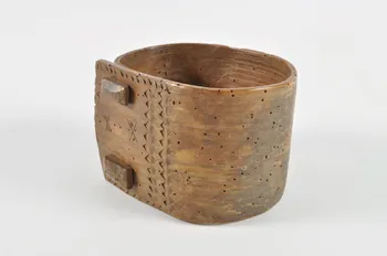 COLLIER DE BREBIS era canaoulo 1956.109.170  Photo Mucem