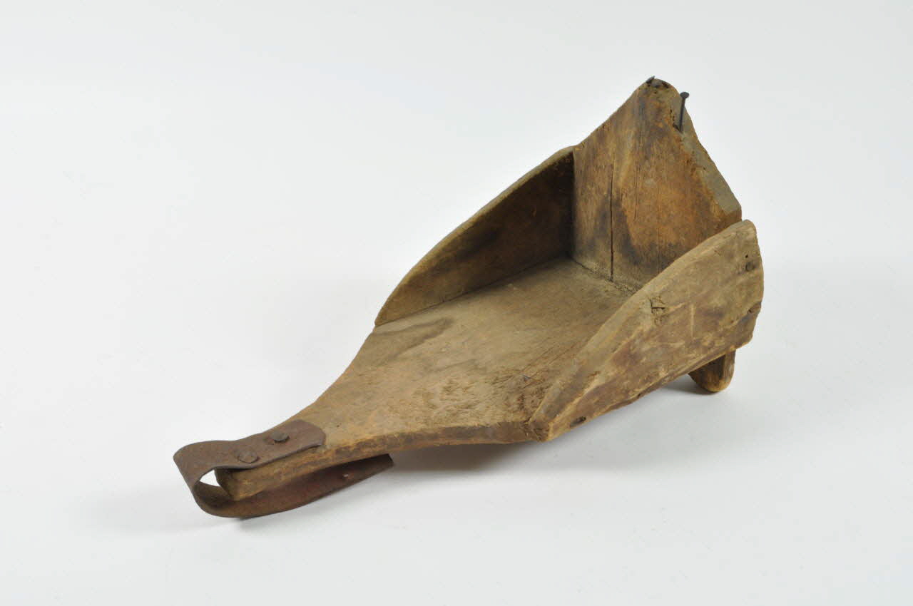 porte-lampe 1956.109.308 Photo Mucem