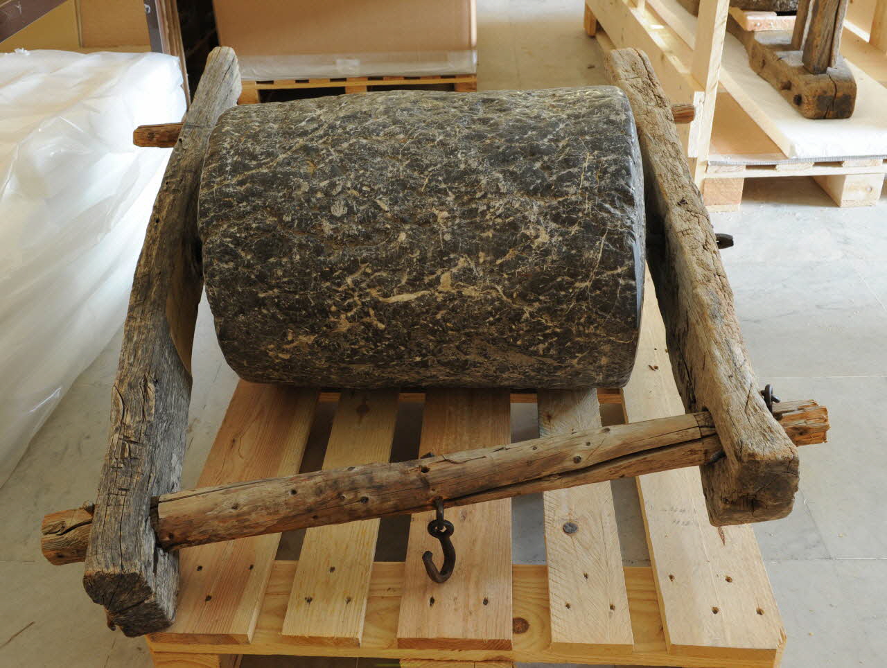 MATERIEL POUR REPIQUAGE 1971.27.1.1  Photo