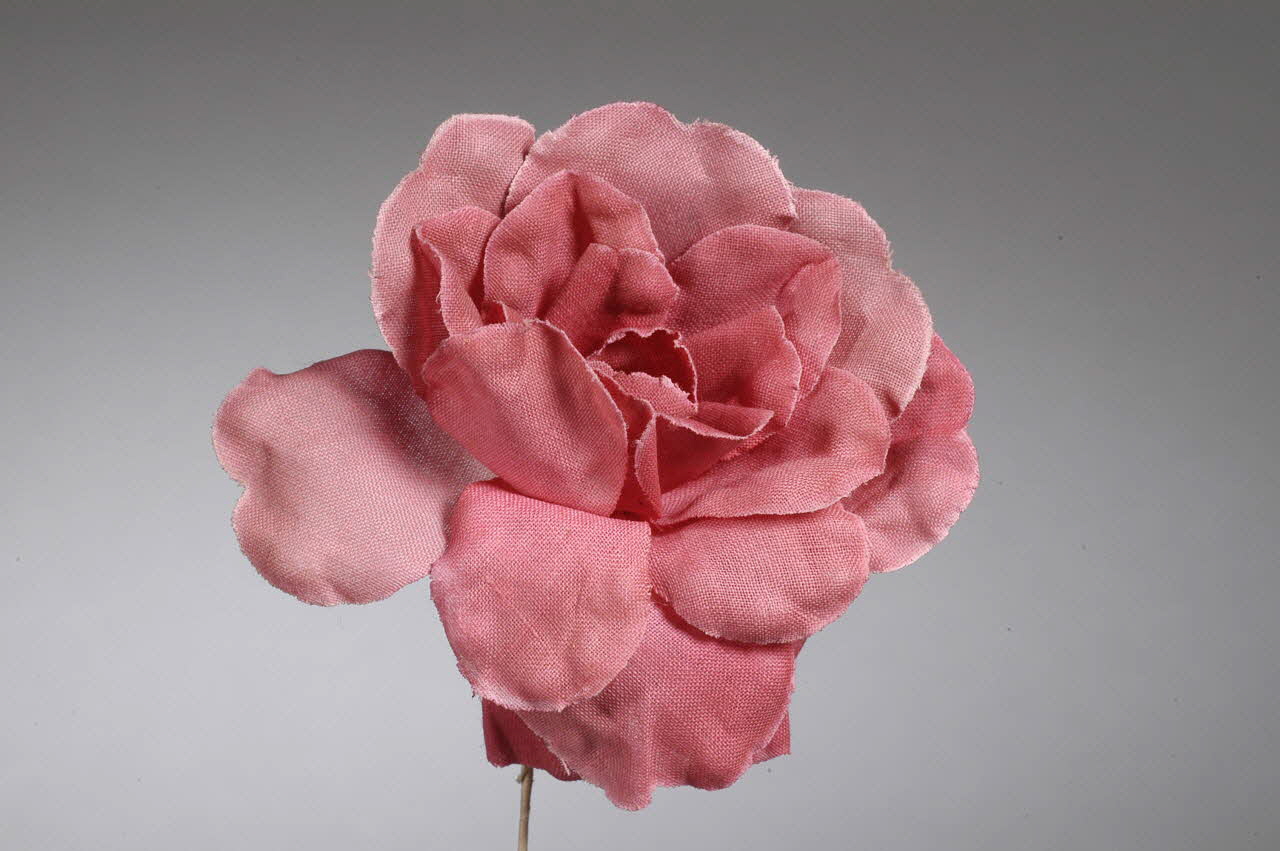 fleur artificielle 1972.150.945.308  Photo