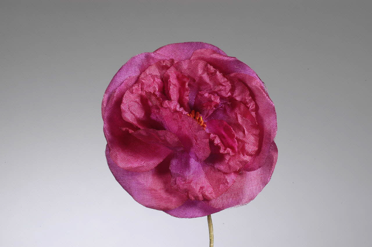 fleur artificielle 1972.150.945.309  Photo
