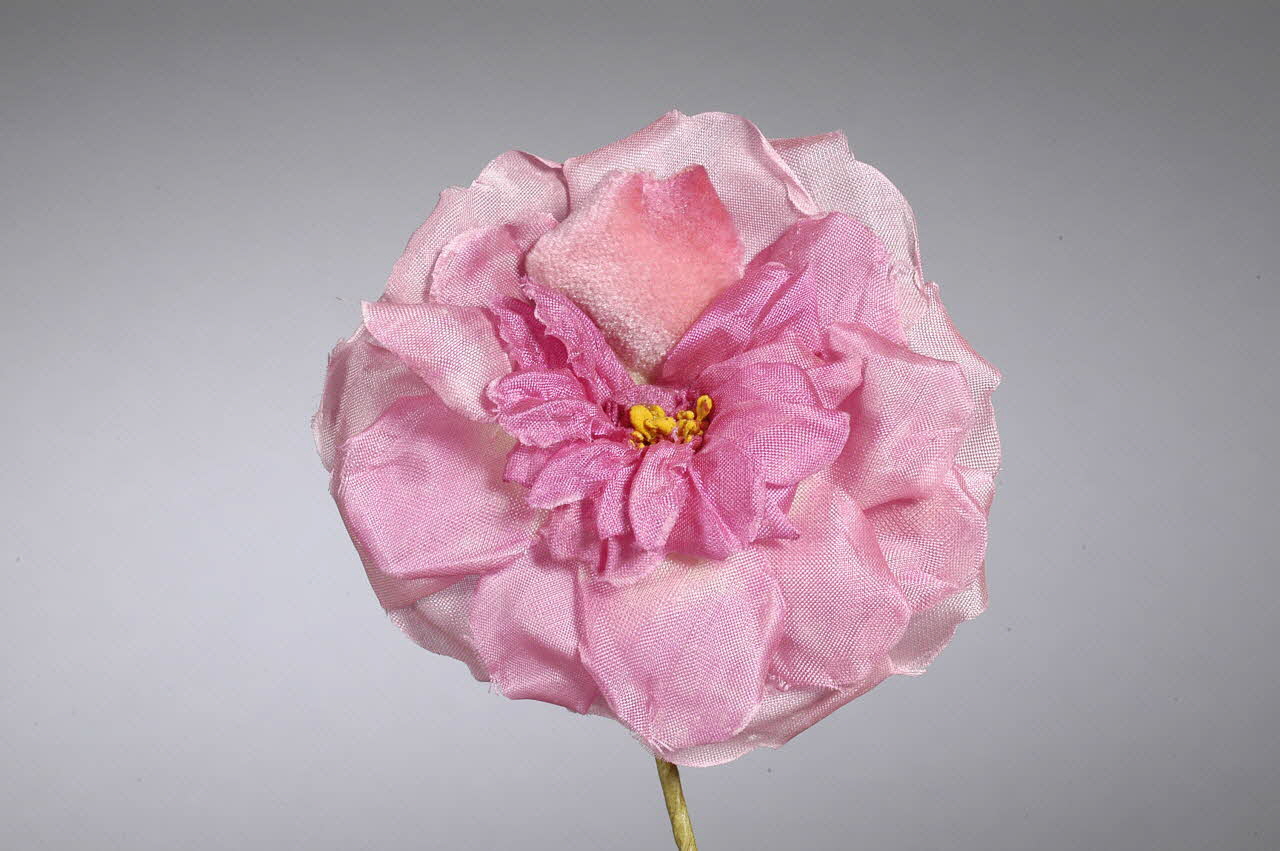 fleur artificielle 1972.150.945.344.1-2  Photo