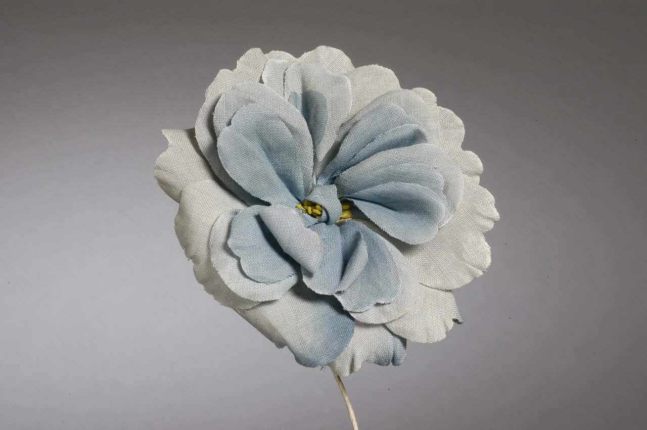 fleur artificielle 1972.150.945.381  Photo