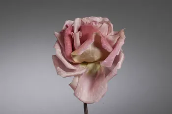 fleur artificielle 1972.150.945.423 Photo