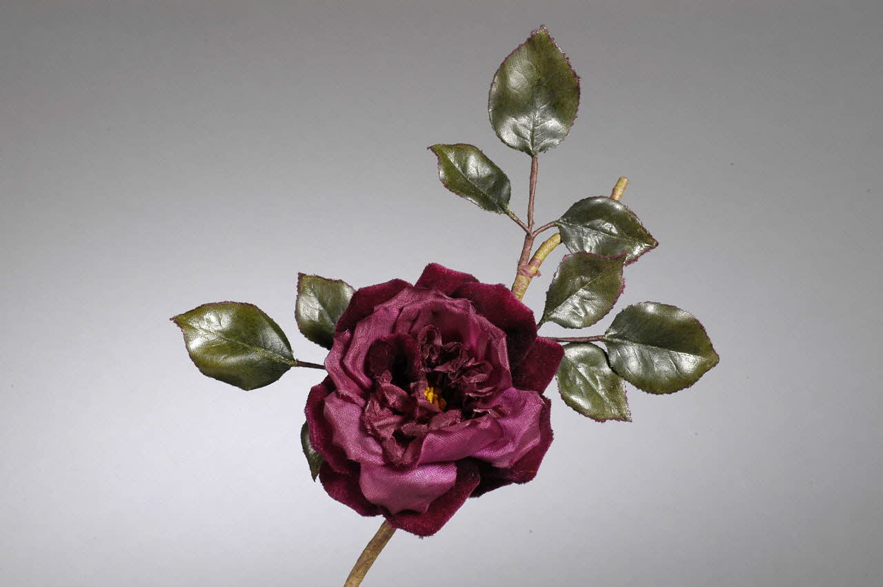 fleur artificielle 1972.150.945.428 Photo