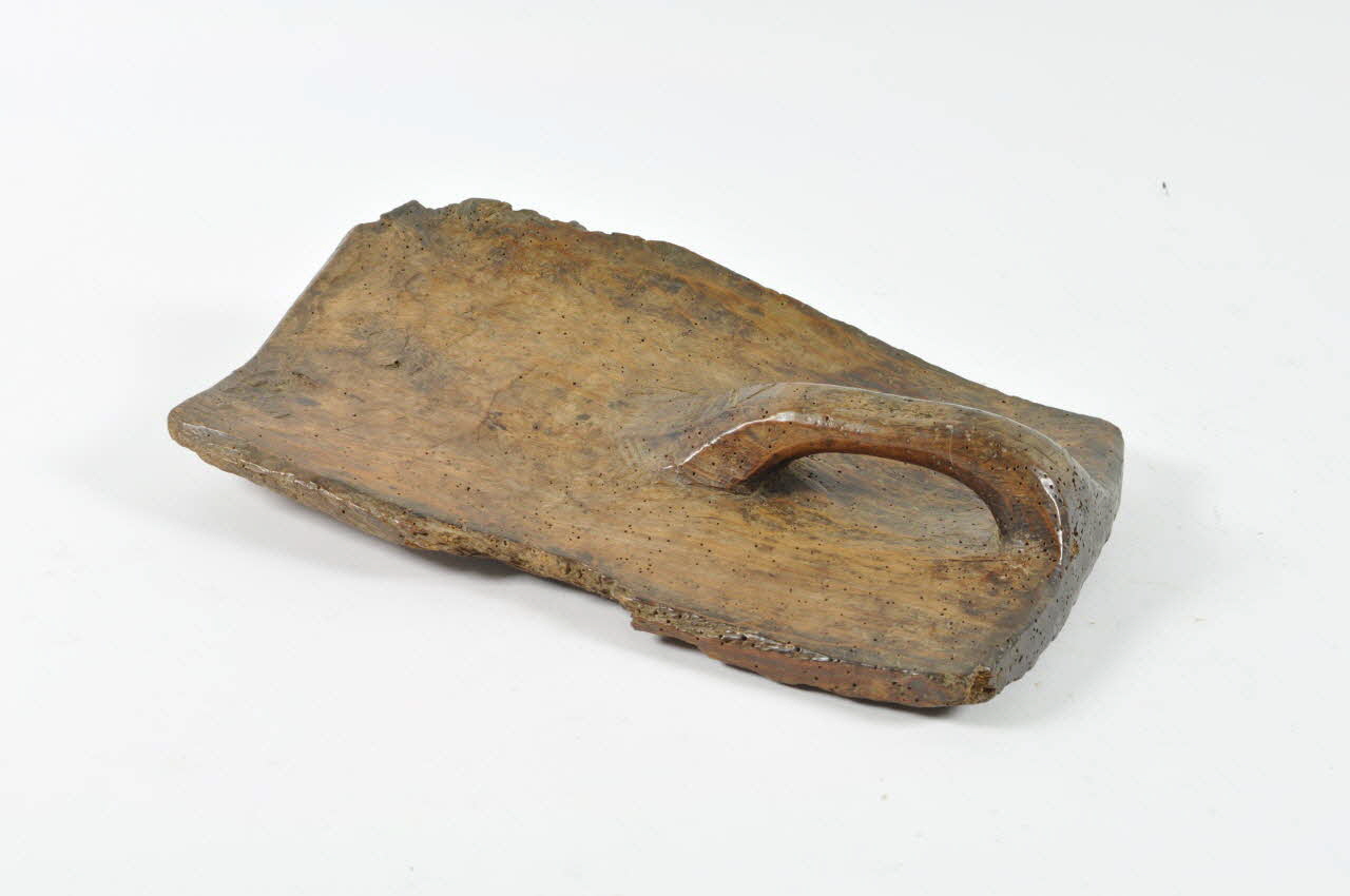 PALETTE A CHAUME Estateire 1956.109.54 Photo Mucem