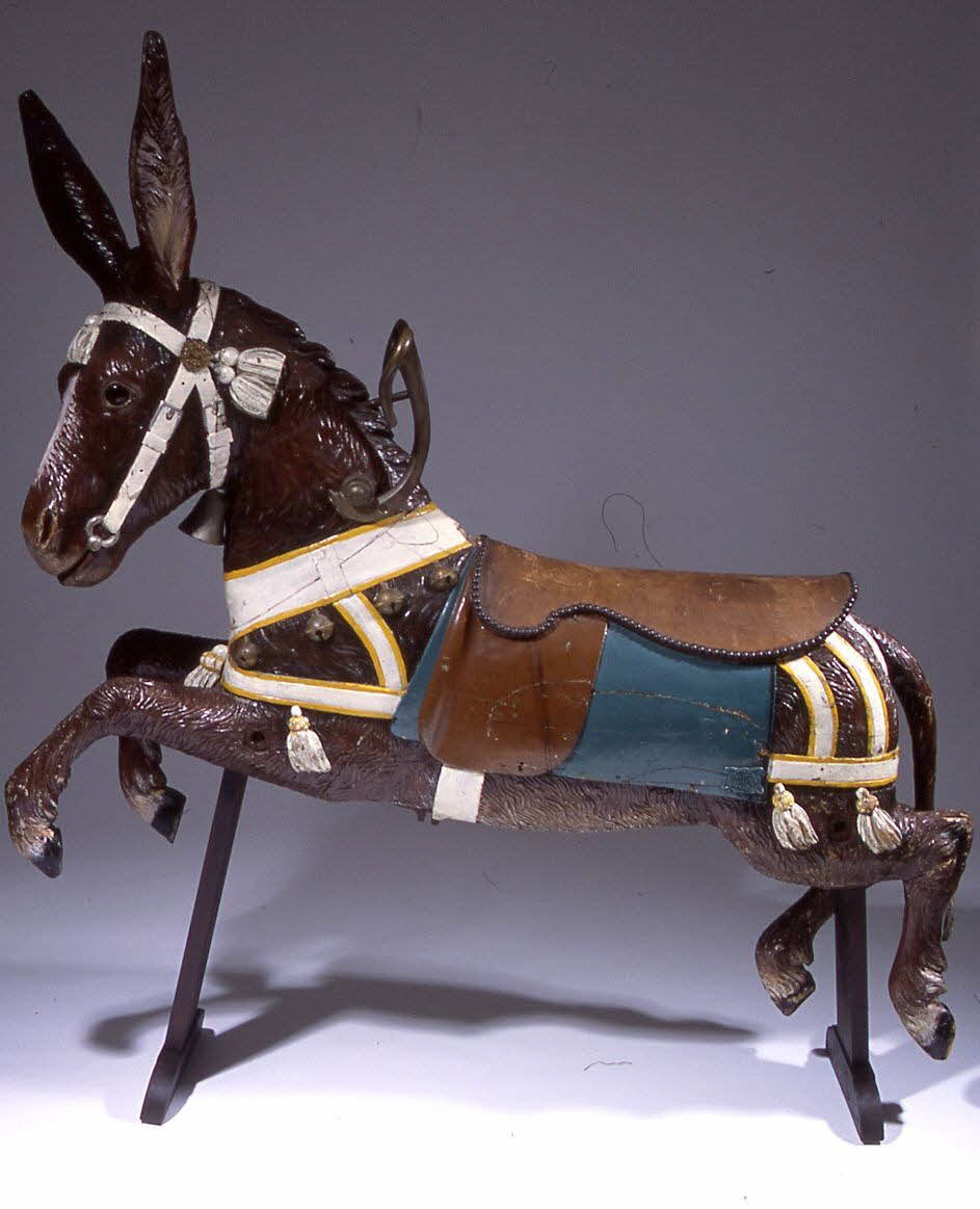 Gustave Bayol sujet de manège de chevaux de bois Pays de la Loire, France 1900 1989.37.1 Photo