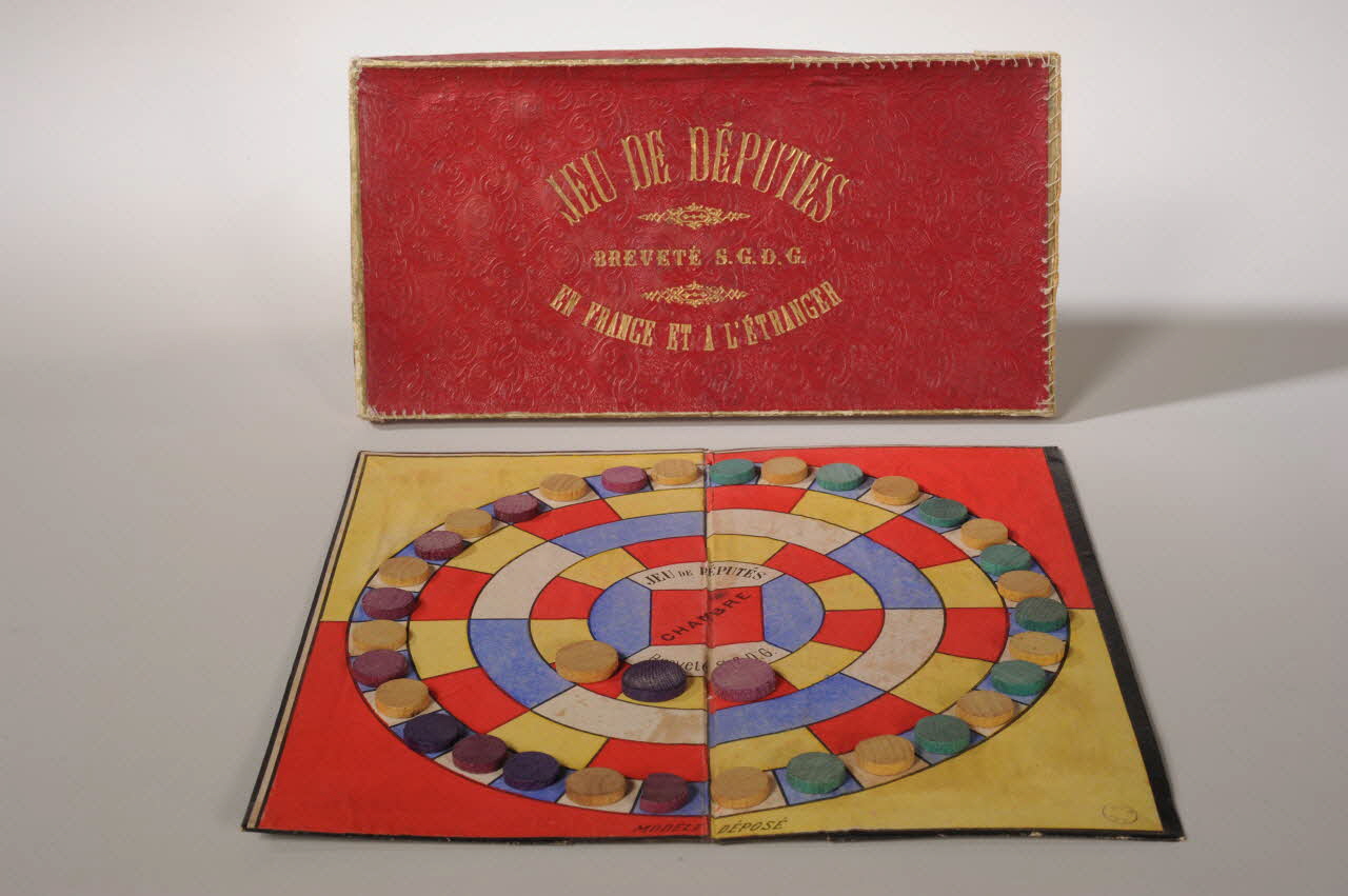 boîte de jeu JEU DES DEPUTES 1992.23.5.1-49 Photo