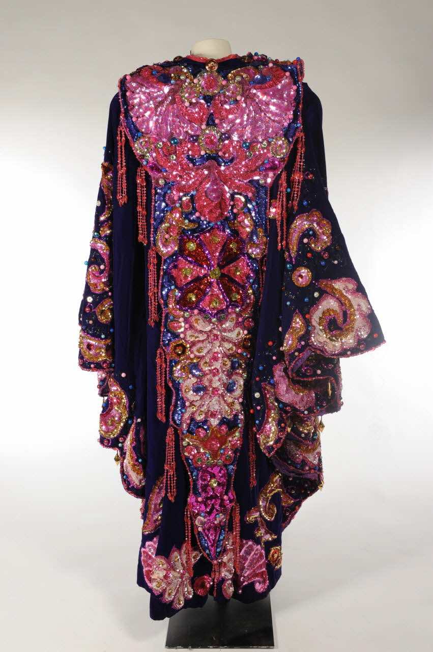 Jean-Louis Conte manteau de scène 1970 2002.185.1 Photo