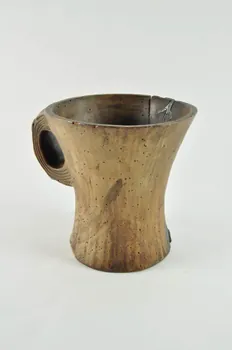 pot à lait de déjeuner Cuilherado Midi-Pyrénées, France 1850-1900 1956.2.17 Photo Mucem