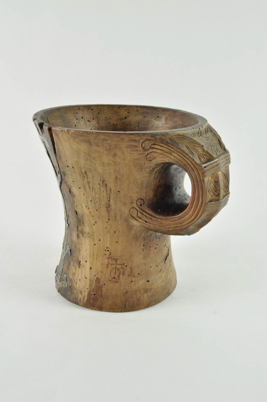 pot à lait de déjeuner Cuilherado Midi-Pyrénées, France 1850-1900 1956.2.17 Photo Mucem
