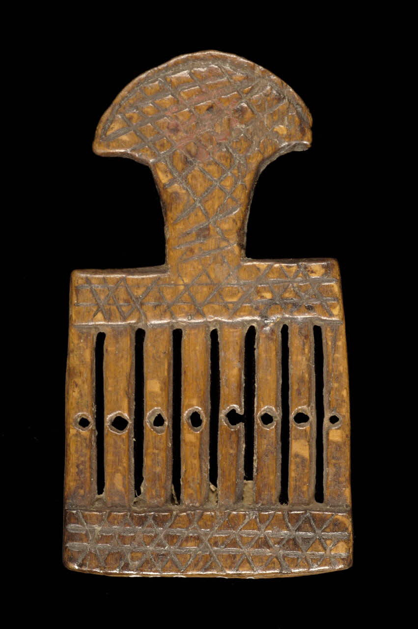 passette à rubans Auvergne, France 1885 1885.2.28 Photo