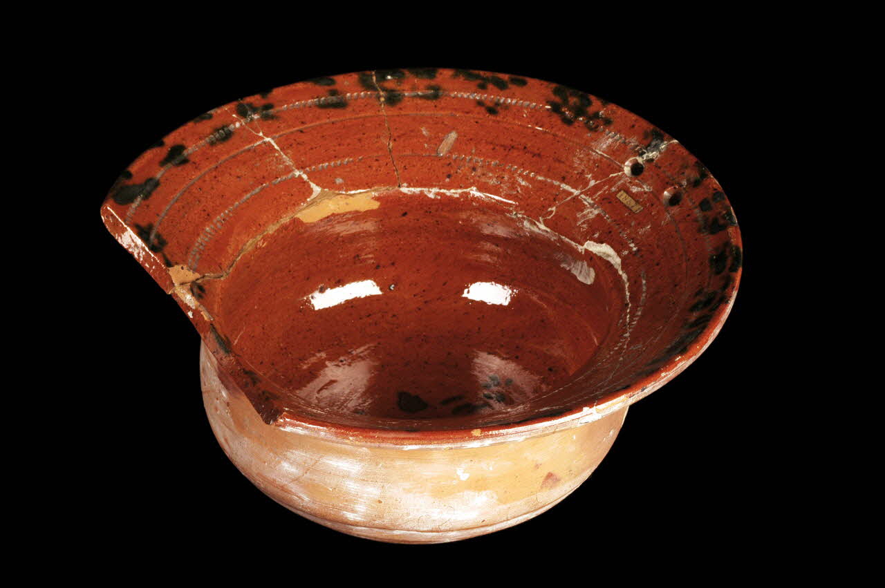 plat à barbe 1886.2.5.1-2 Photo