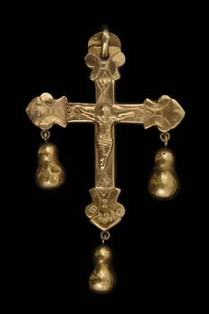croix-pendentif Auvergne, France 1887 1887.2.10  Photo