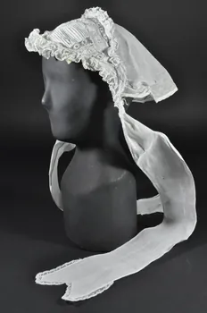bonnet de fillette 1956.99.11 Photo Mucem