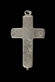 croix-pendentif 1889.6.14 Photo