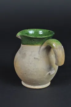 pot 1888.17.27  Photo Mucem