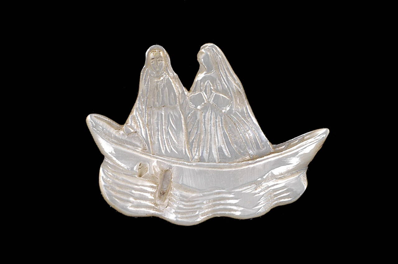 broche les Saintes Maries 1895.7.5 Photo