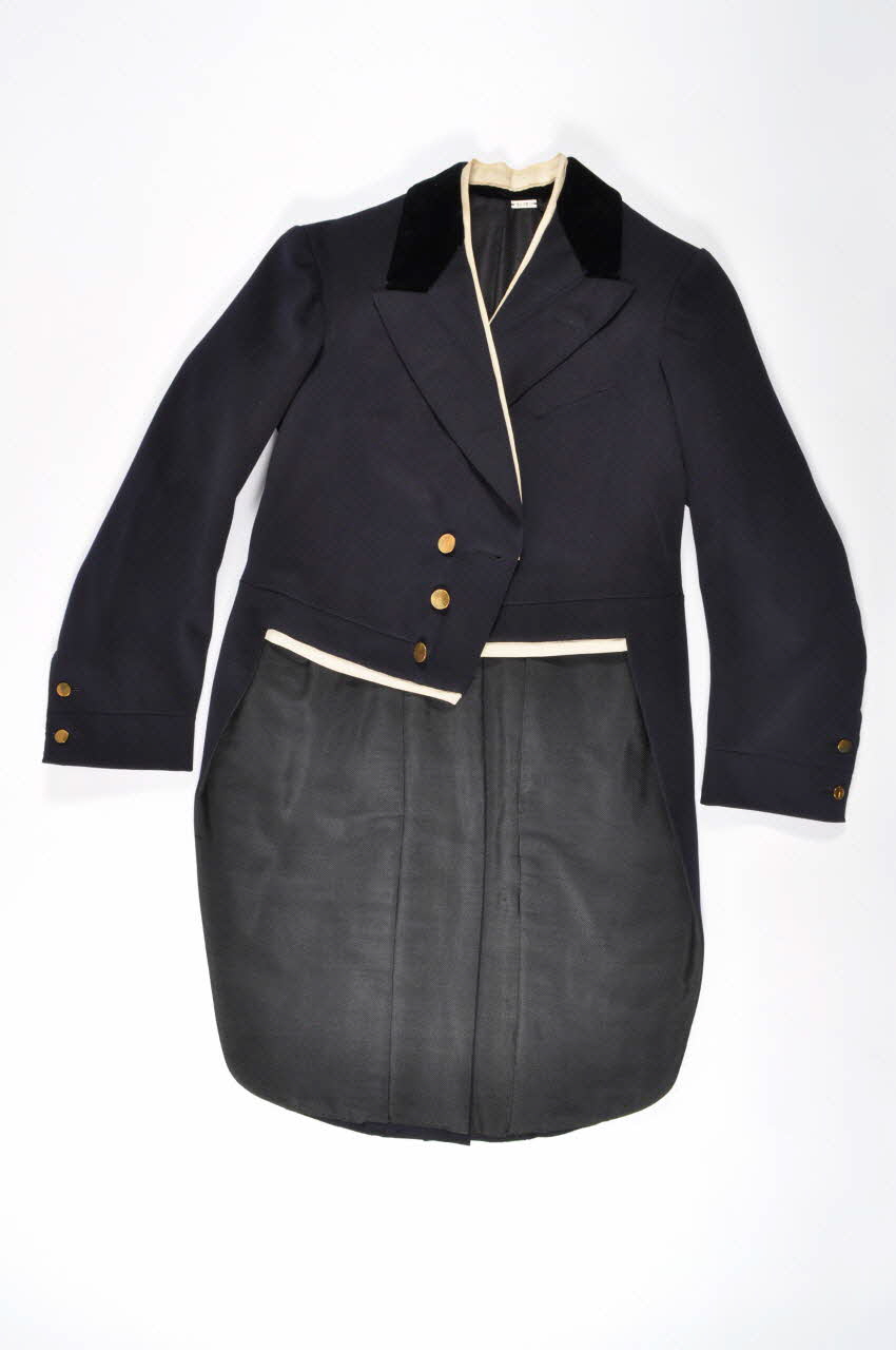 costume professionnel de dresseur de chevaux 1957.115.1.1 Photo Mucem