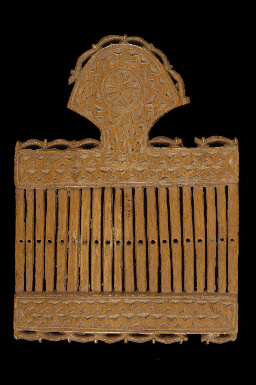 passette à rubans Auvergne, France 1898 1898.3.7 Photo