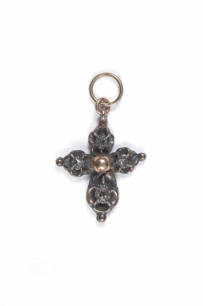croix-pendentif 1901.1.79 Photo