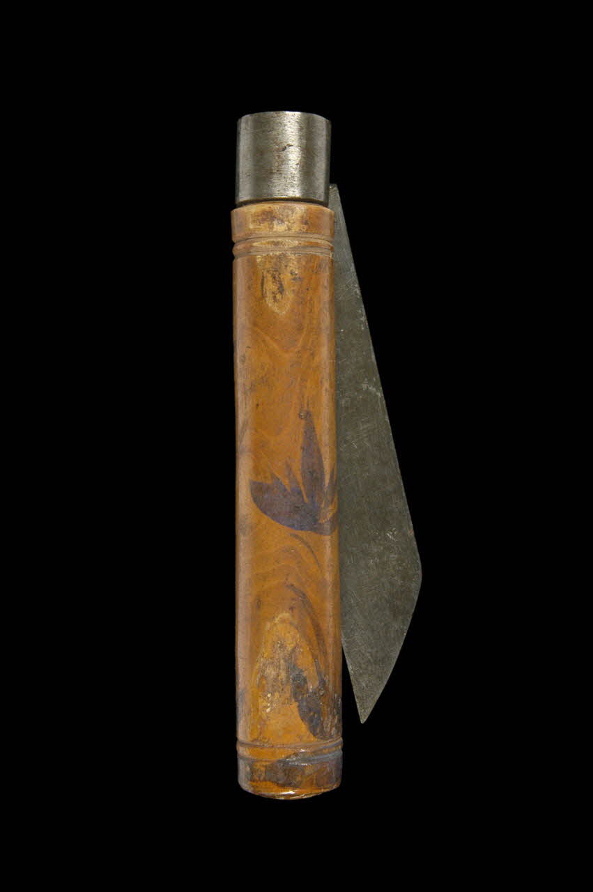 couteau de poche 1901.1.872 Photo