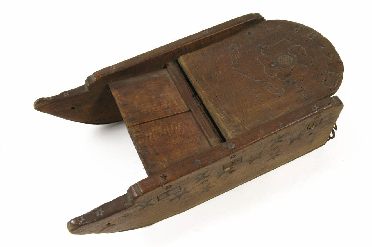 LUGE 1829 DMH1906.33.96 Photo