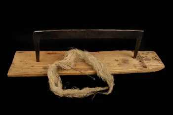 INSTRUMENT POUR LE CHANVRE 1908.1.9 Photo