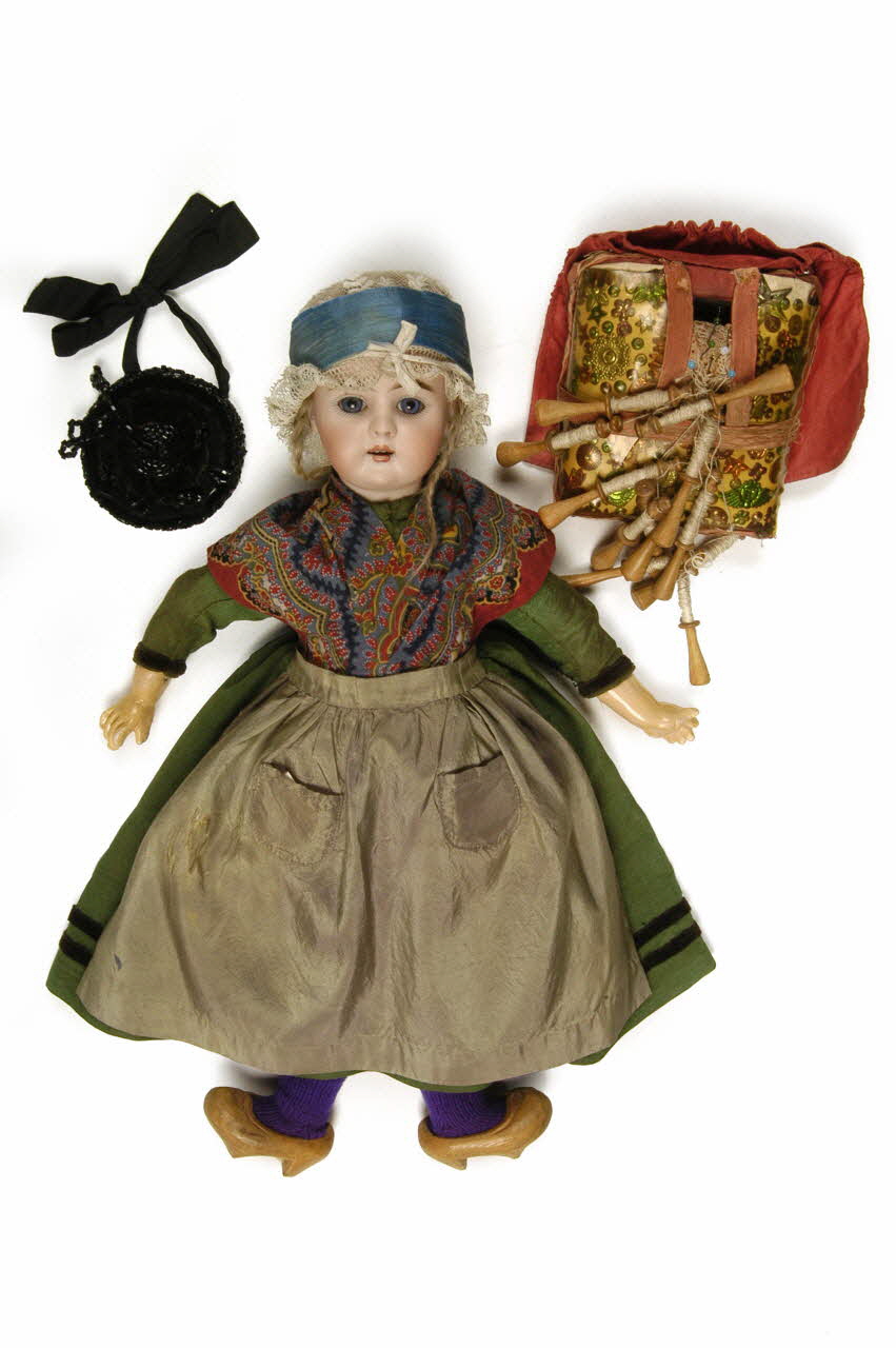 poupée-femme 1913.1.104 Photo