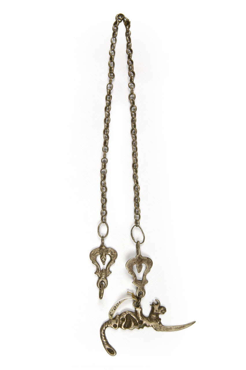 pendeloque spuligadente ou isprugadente DMH1933.100.3 Photo