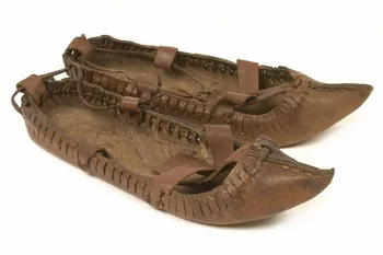 PAIRE DE SANDALES DMH1934.183.1.8 Photo