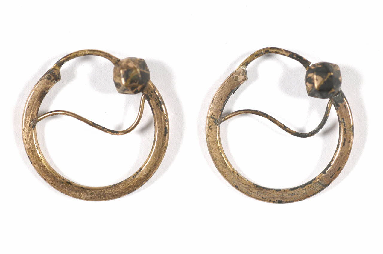 boucle d'oreille créole 1936.192.1-2 Photo