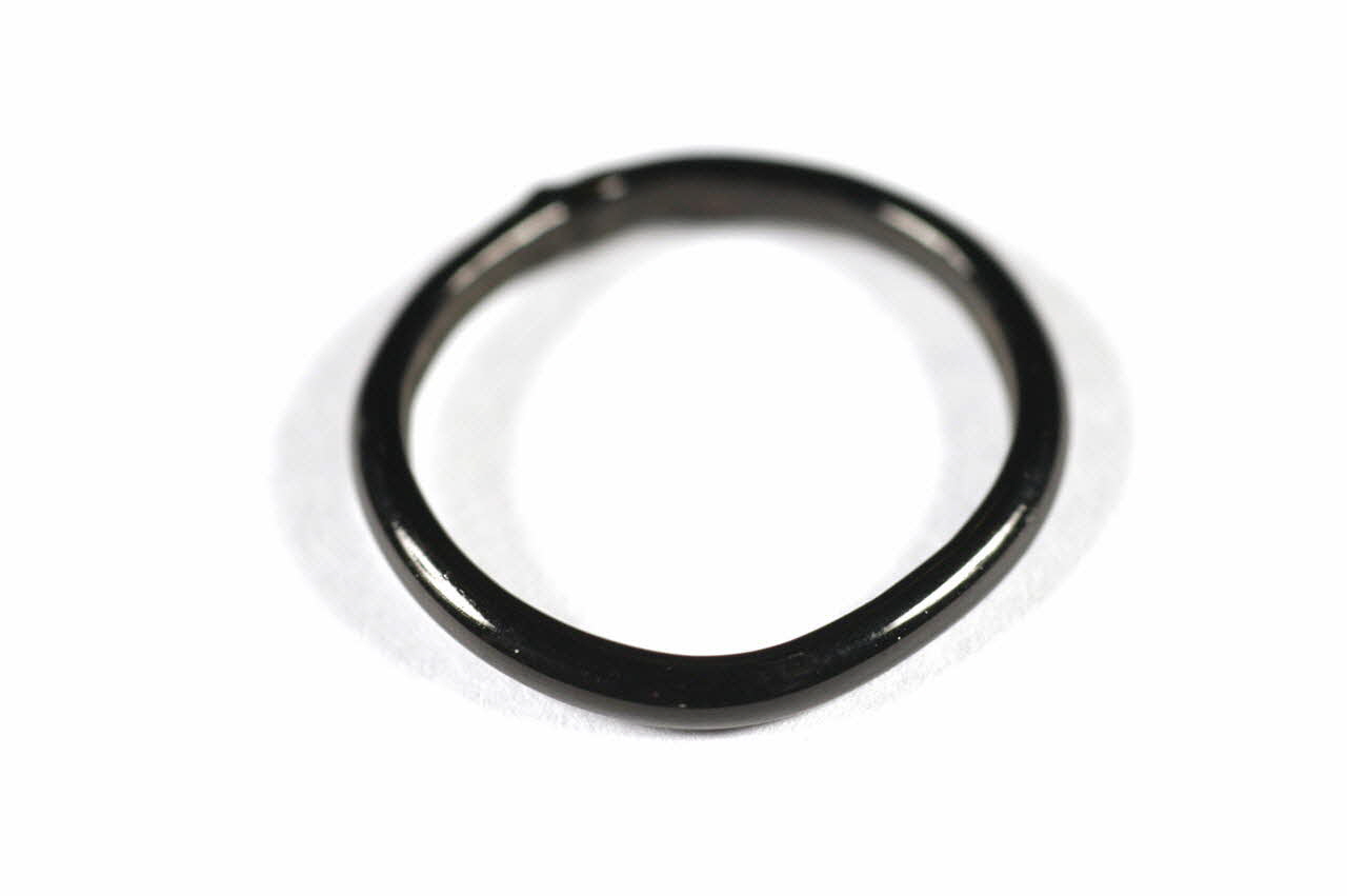 bague en verre 1936.372 Photo