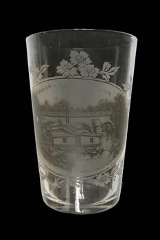 verre Centre, France 1880-1920 1938.128.4 Photo