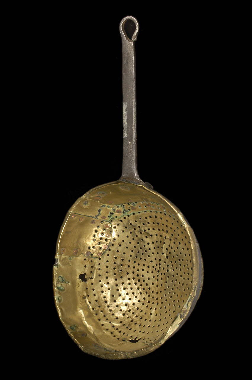 passoire 1938.5.69 Photo