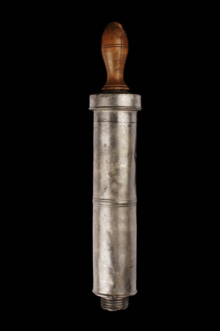clystère 1939.81.5.1-3 Photo