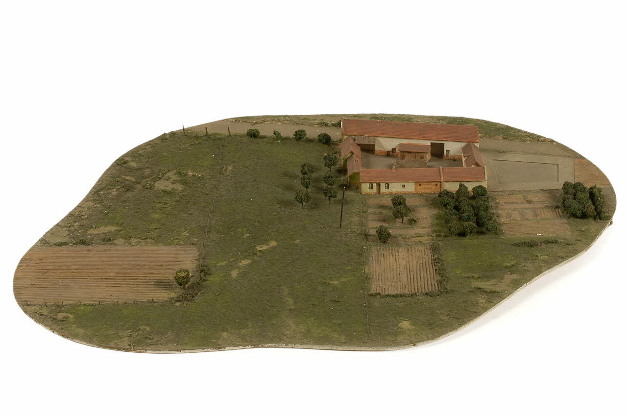 maquette d'édifice Ferme de Picardie 1941.10.12 Photo