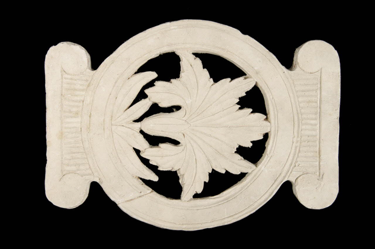 Roger Boitard moulage Décor d'un dossier de chaise Champagne-Ardenne, France 1941/6/6 1941.37.26 Photo