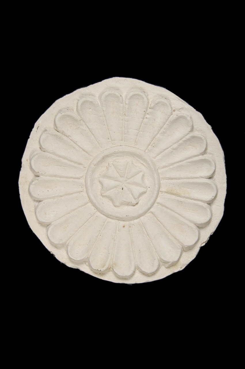 Roger Boitard moulage Motif du fronton d'une armoire Champagne-Ardenne, France 1941/6/17 1941.37.7 Photo