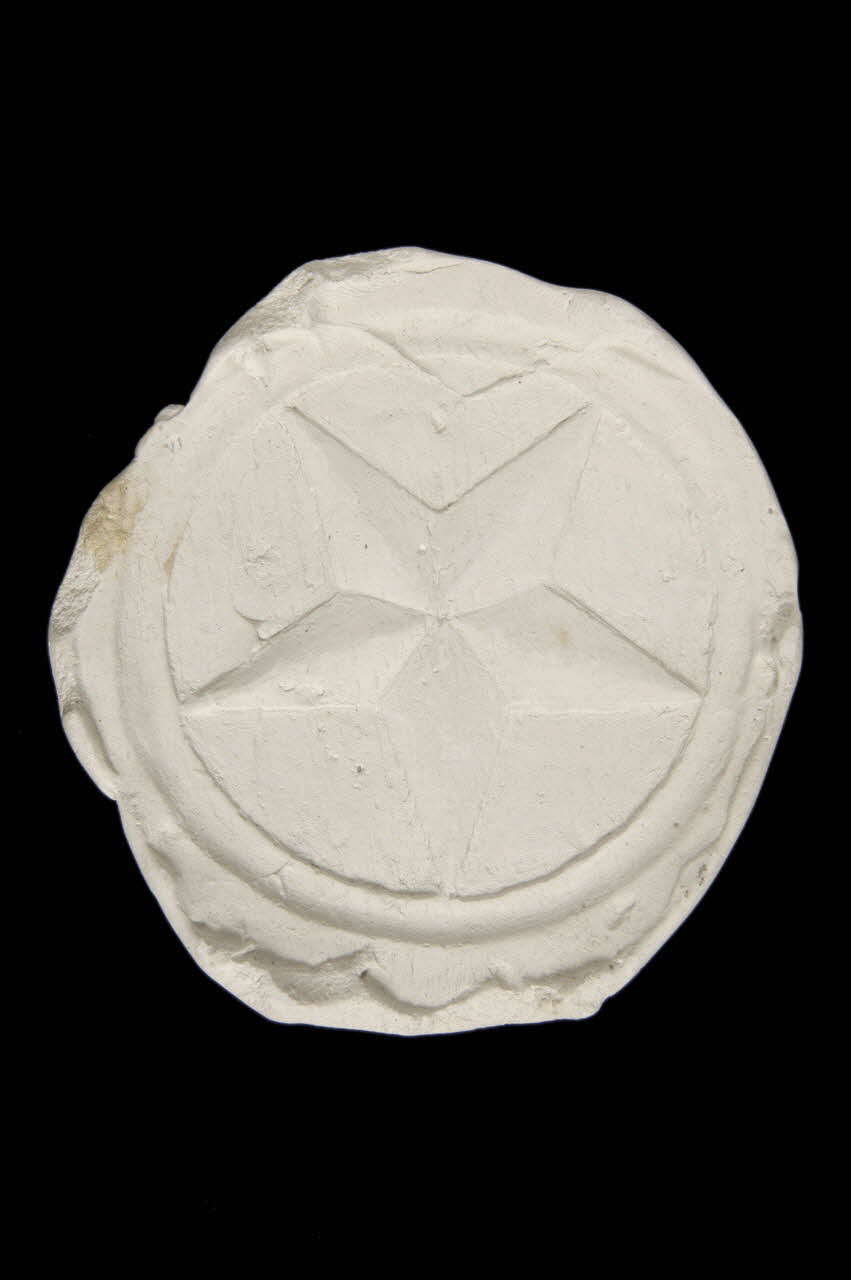 Maurice Coz moulage Décor d'un buffet haut (étoile entre les tiroirs) Bourgogne, France 1941/5/27 1941.38.8 Photo