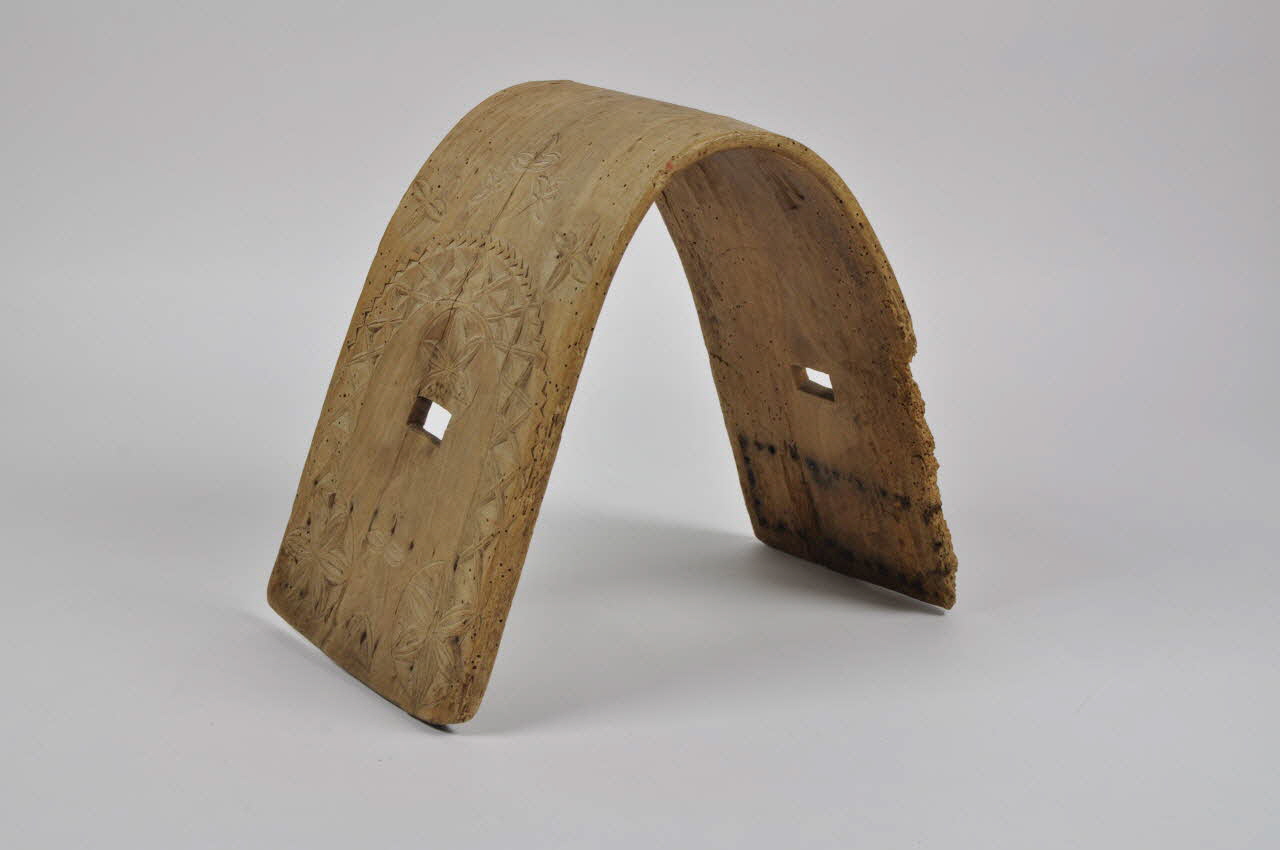 COLLIER D'ATTELAGE 1959.110.140 Photo Mucem