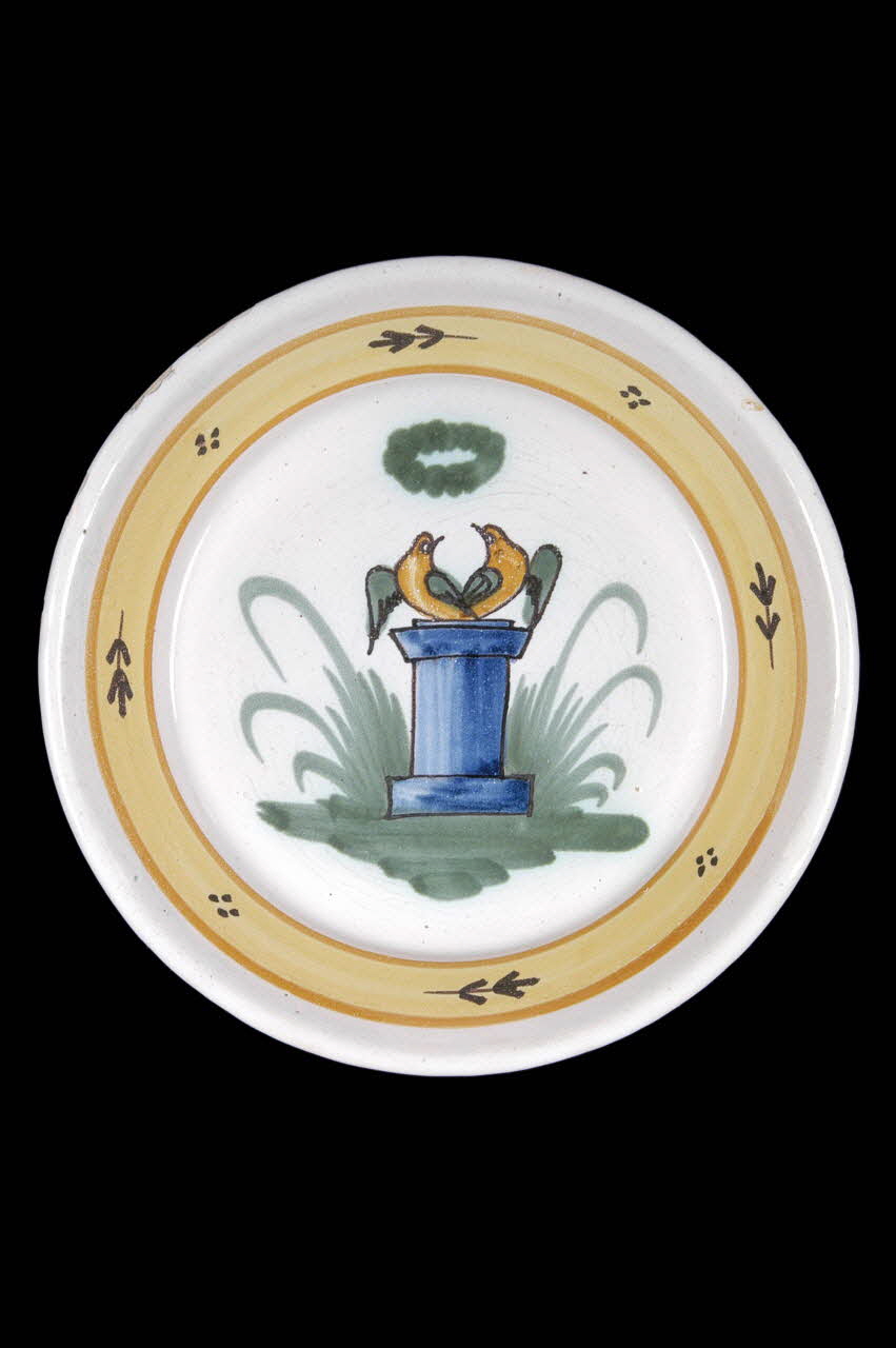 assiette calotte Aunis-Saintonge-Angoumois 1900-1925 1943.146.13 Photo