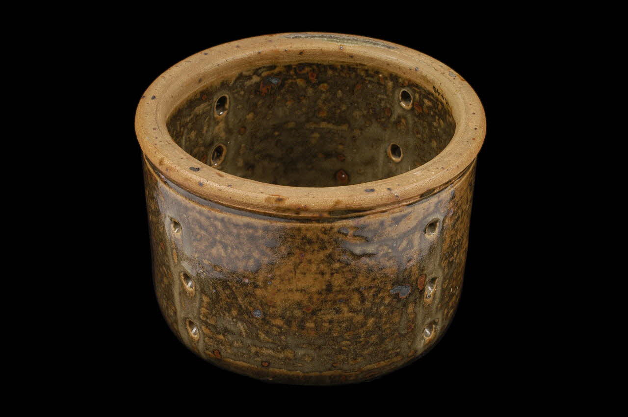 faisselle 1943.4.45 Photo