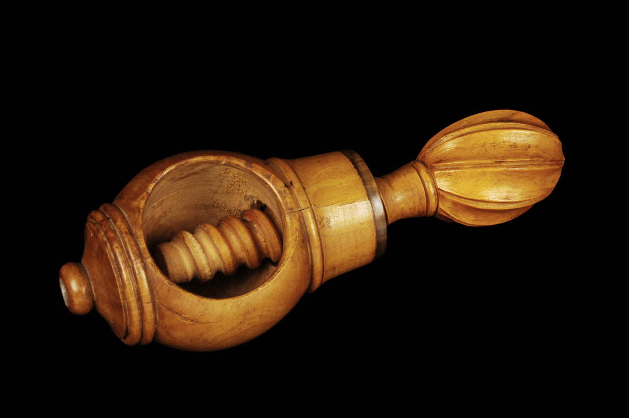 casse noisettes 1943.56.2 Photo