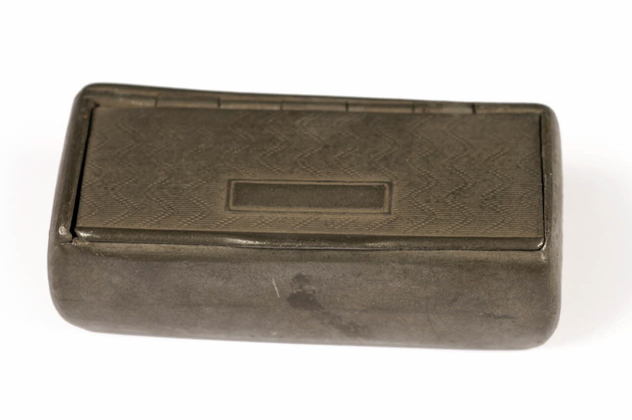 tabatière 1945.6.2 Photo