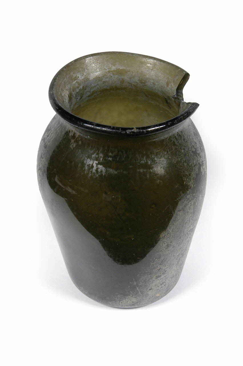 pot simple 1945.83.12 Photo